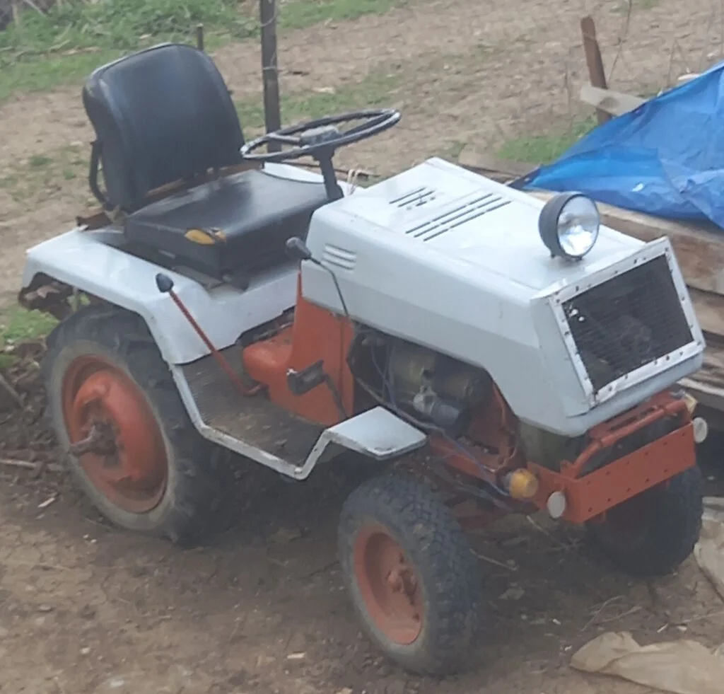 Traktor — K/T texnikası və ehtiyyat hissə, Gədəbəy