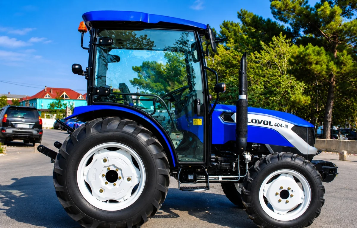 Traktor — K/T texnikası və ehtiyyat hissə, Bakı