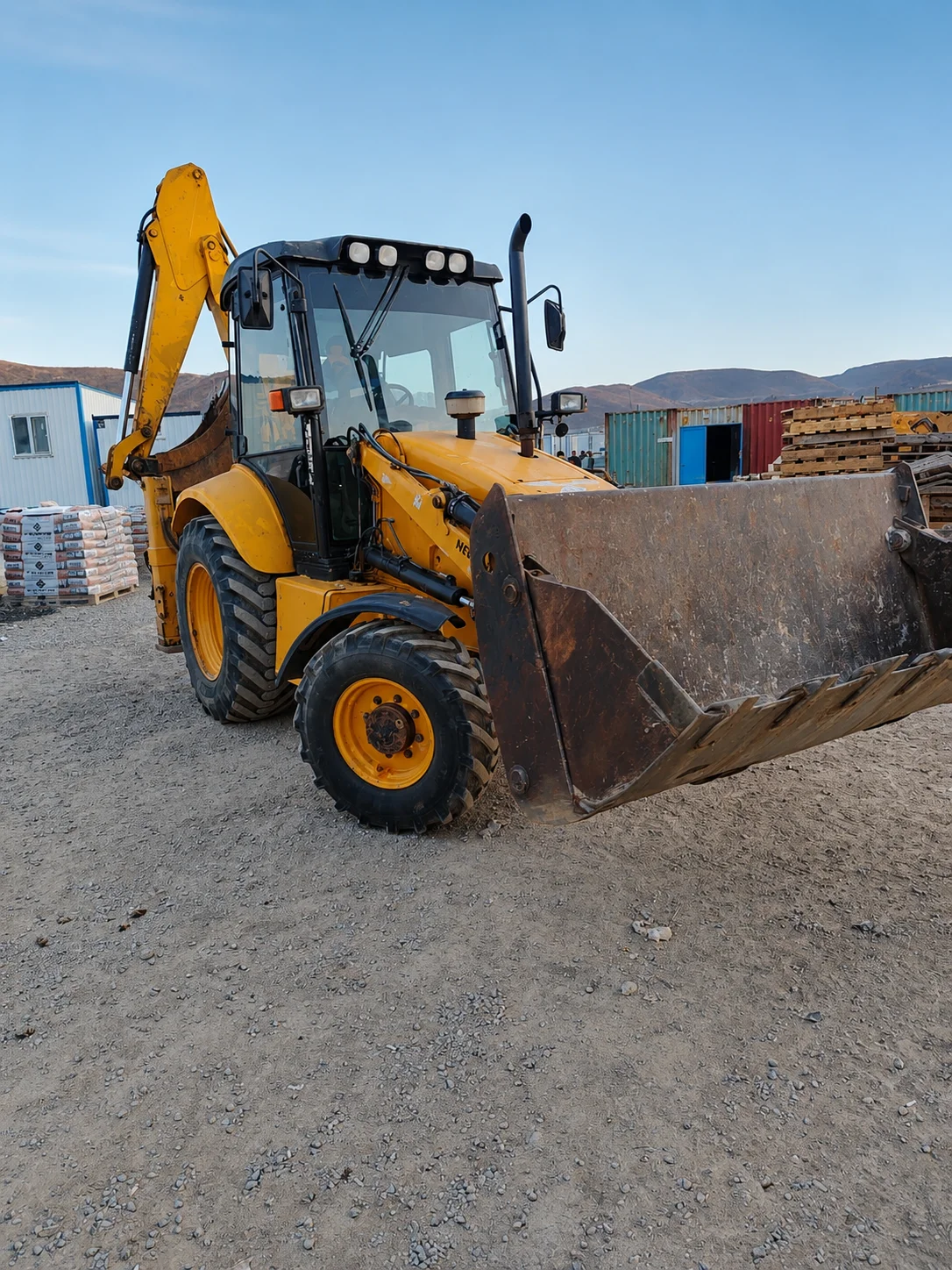 Traktor — K/T texnikası və ehtiyyat hissə, Saatlı