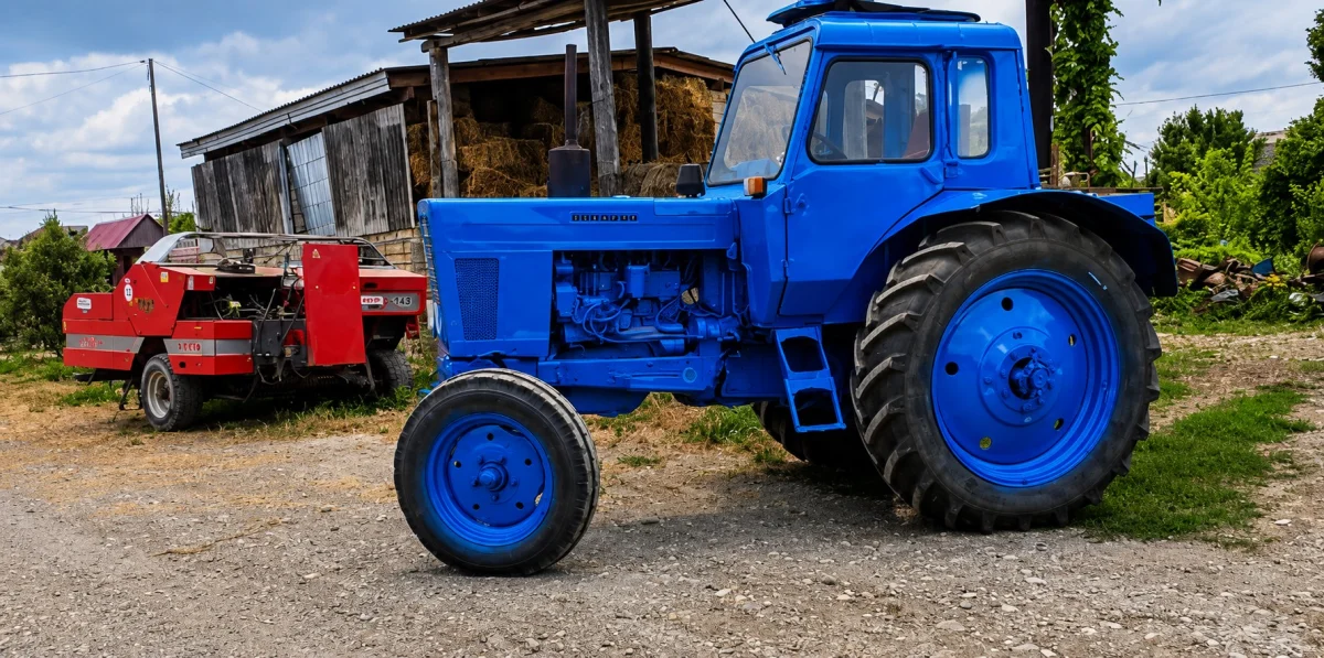 Traktor — K/T texnikası və ehtiyyat hissə, Bakı