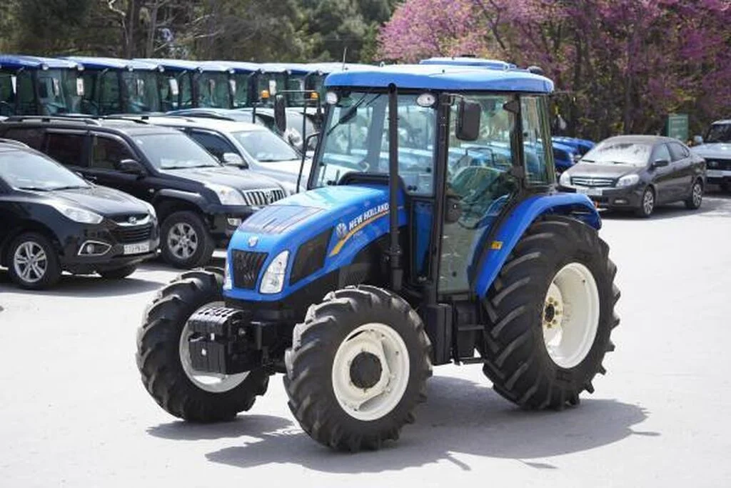 Traktor — K/T texnikası və ehtiyyat hissə, Bakı