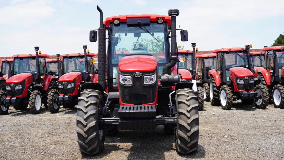 Traktor — K/T texnikası və ehtiyyat hissə, Bakı