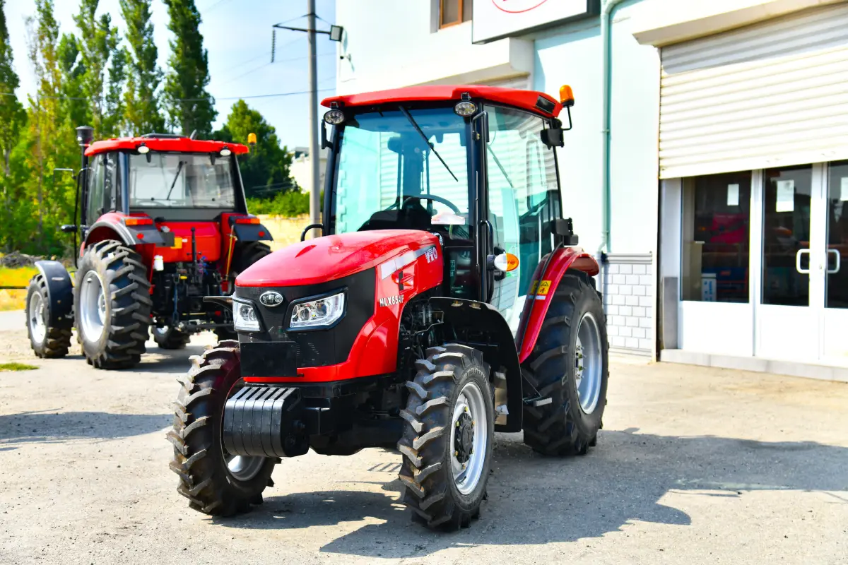 Traktor — K/T texnikası və ehtiyyat hissə, Bakı