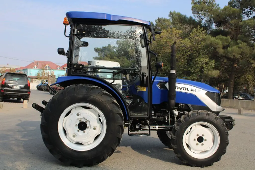Traktor — K/T texnikası və ehtiyyat hissə, Bakı