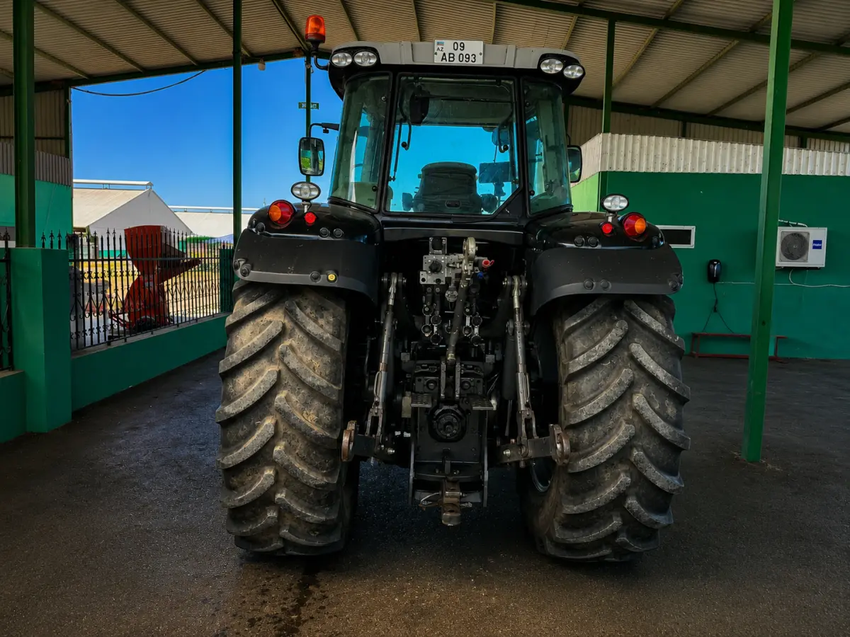 Traktor — K/T texnikası və ehtiyyat hissə, Bərdə