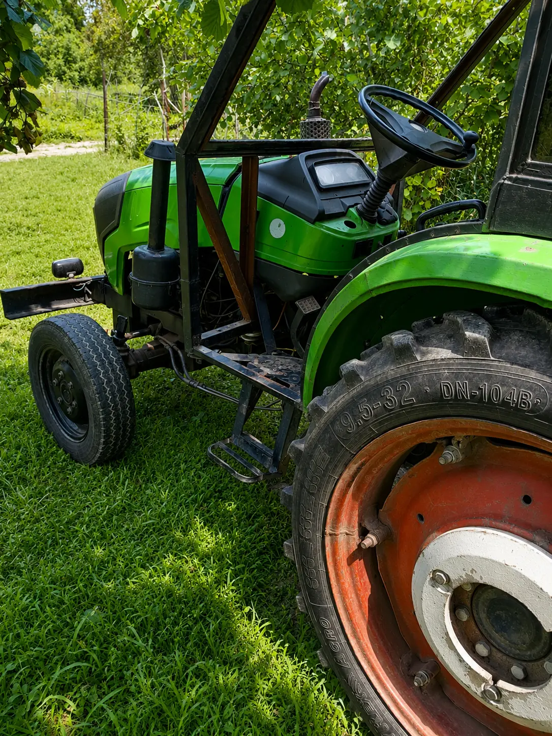 Traktor — K/T texnikası və ehtiyyat hissə, Oğuz