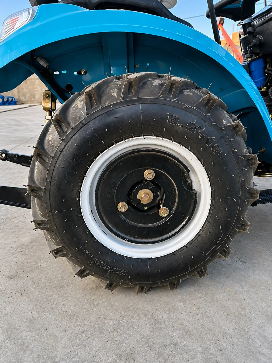 Mini traktor — K/T texnikası və ehtiyyat hissə, Bakı
