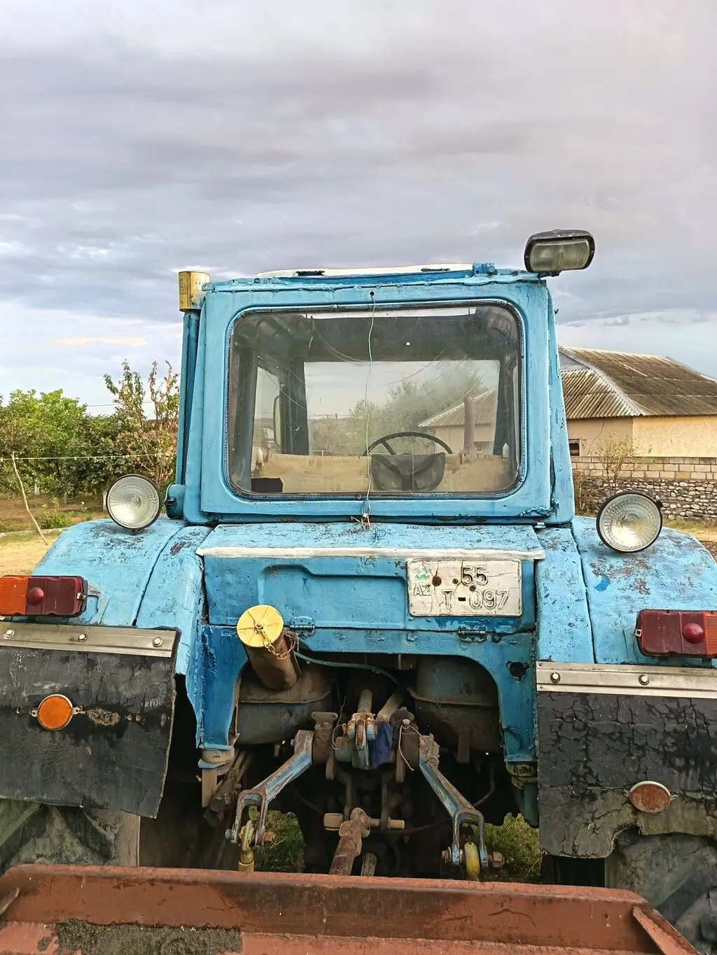 Traktor — K/T texnikası və ehtiyyat hissə, Oğuz
