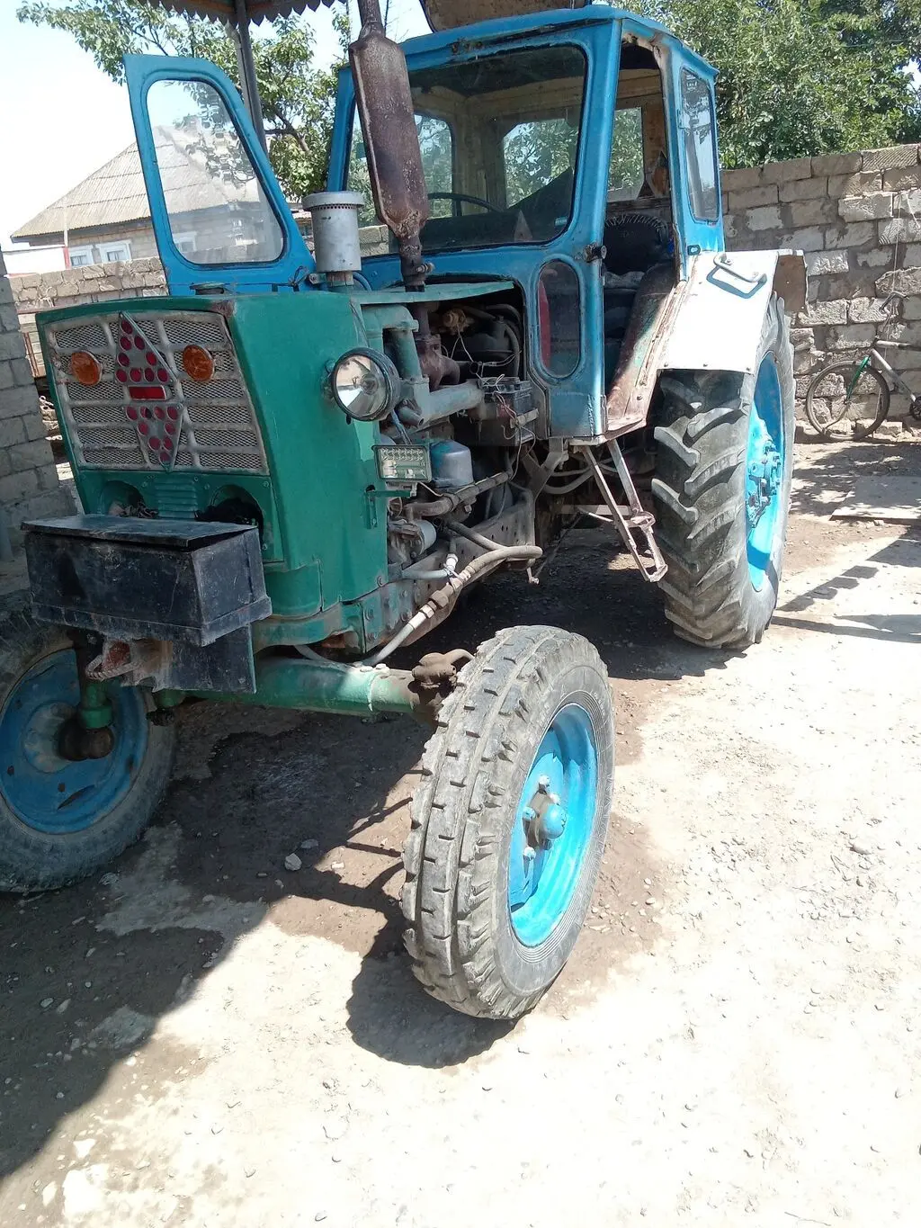 Traktor — K/T texnikası və ehtiyyat hissə, Salyan