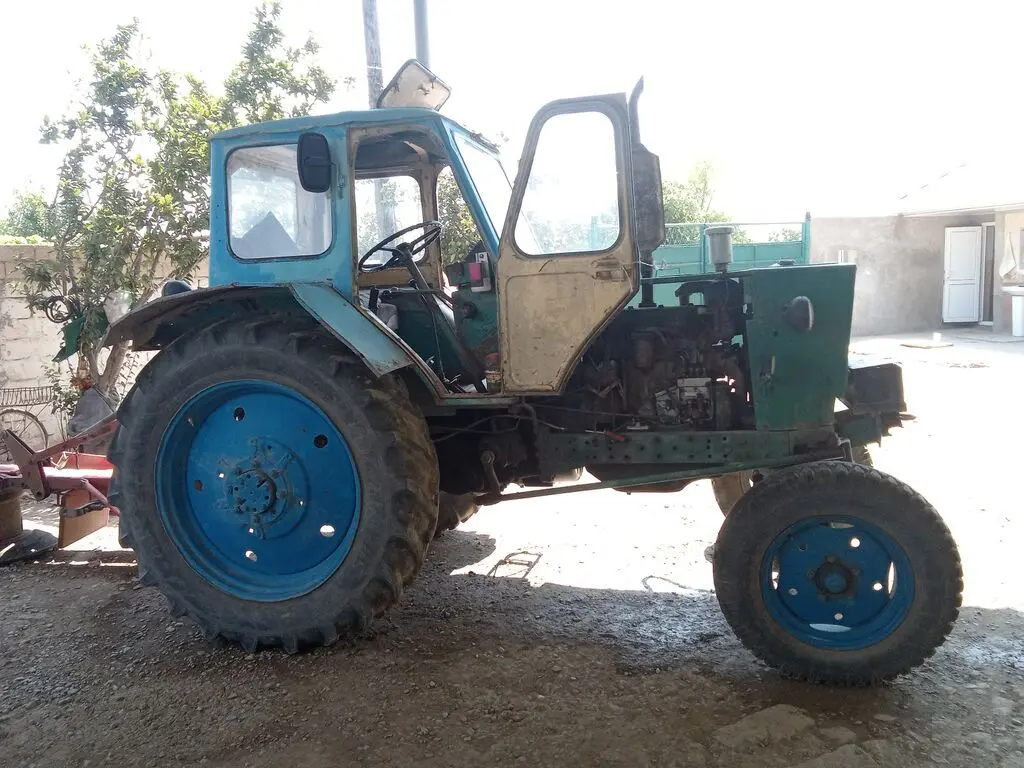 Traktor — K/T texnikası və ehtiyyat hissə, Salyan