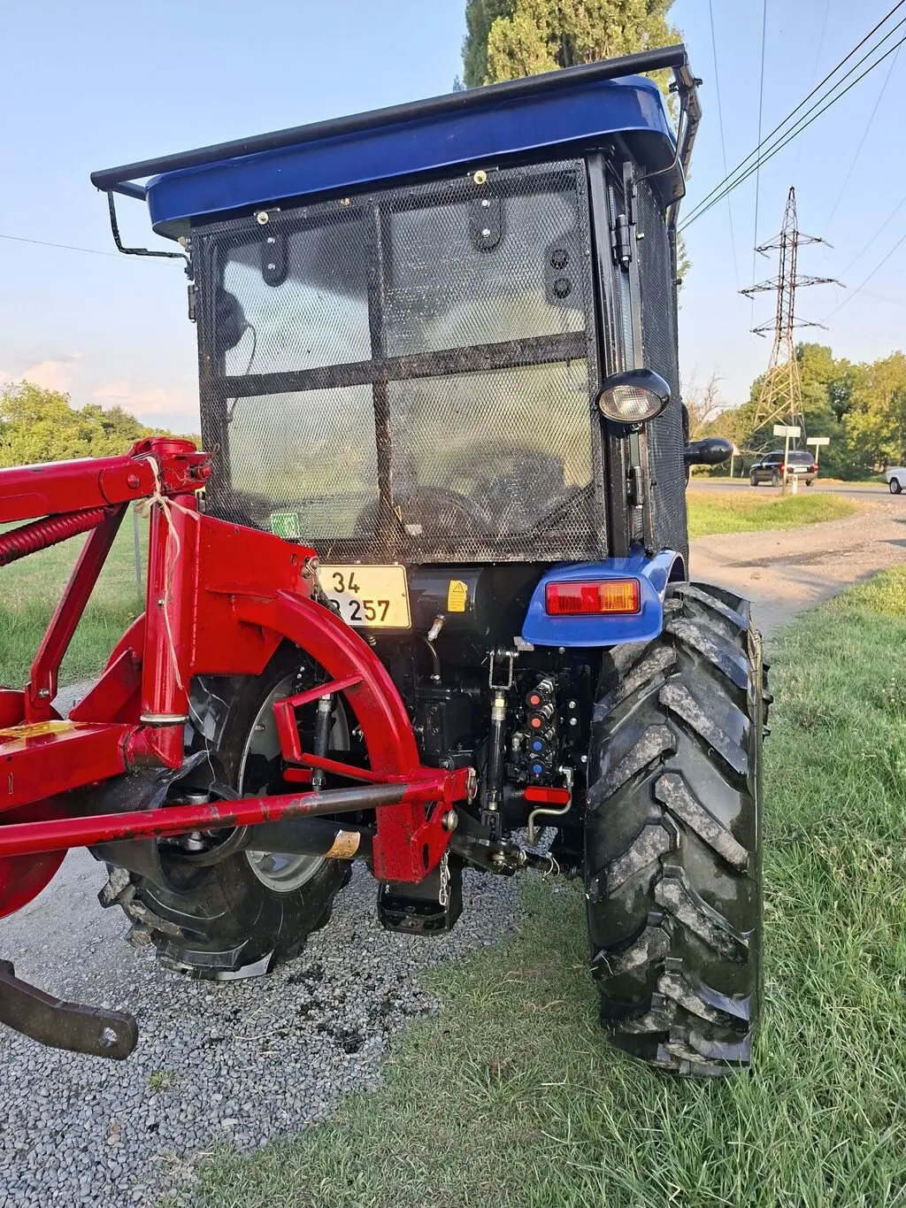 Traktor — K/T texnikası və ehtiyyat hissə, Qax