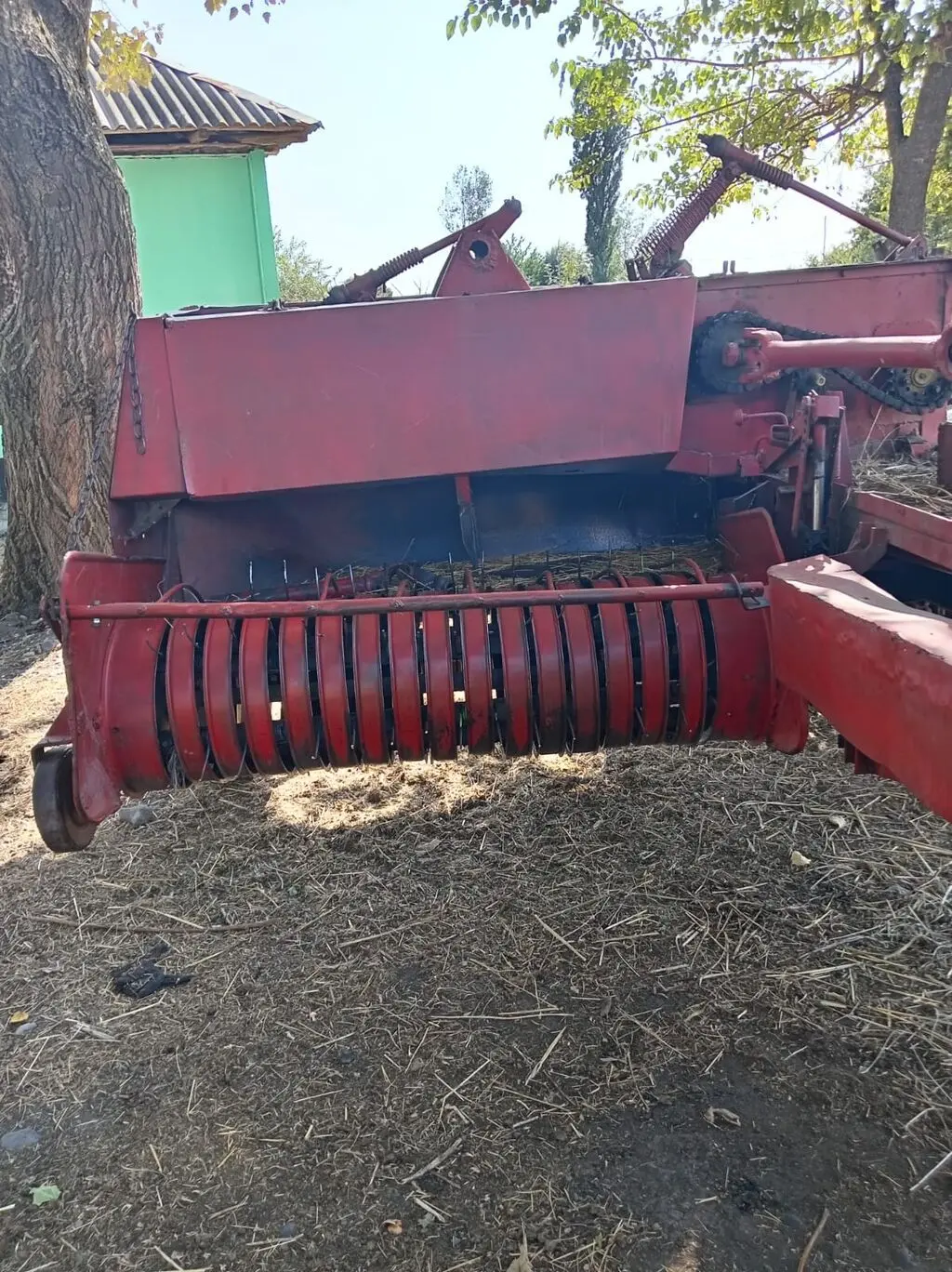 Traktor — K/T texnikası və ehtiyyat hissə, Qəbələ