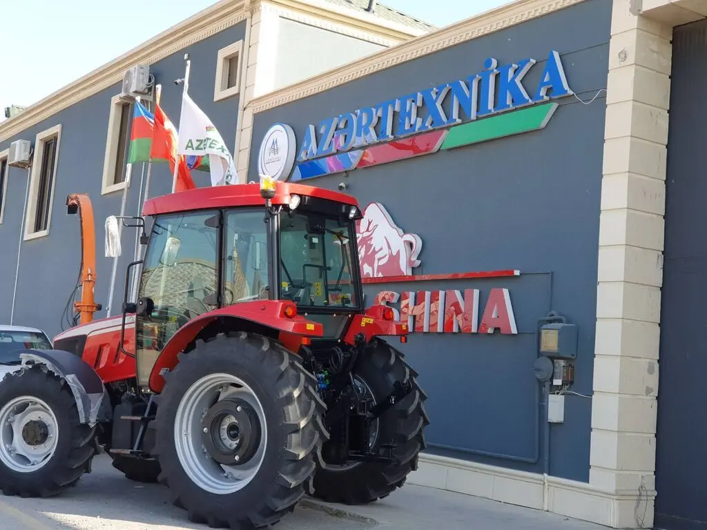 Traktor — K/T texnikası və ehtiyyat hissə, Bakı