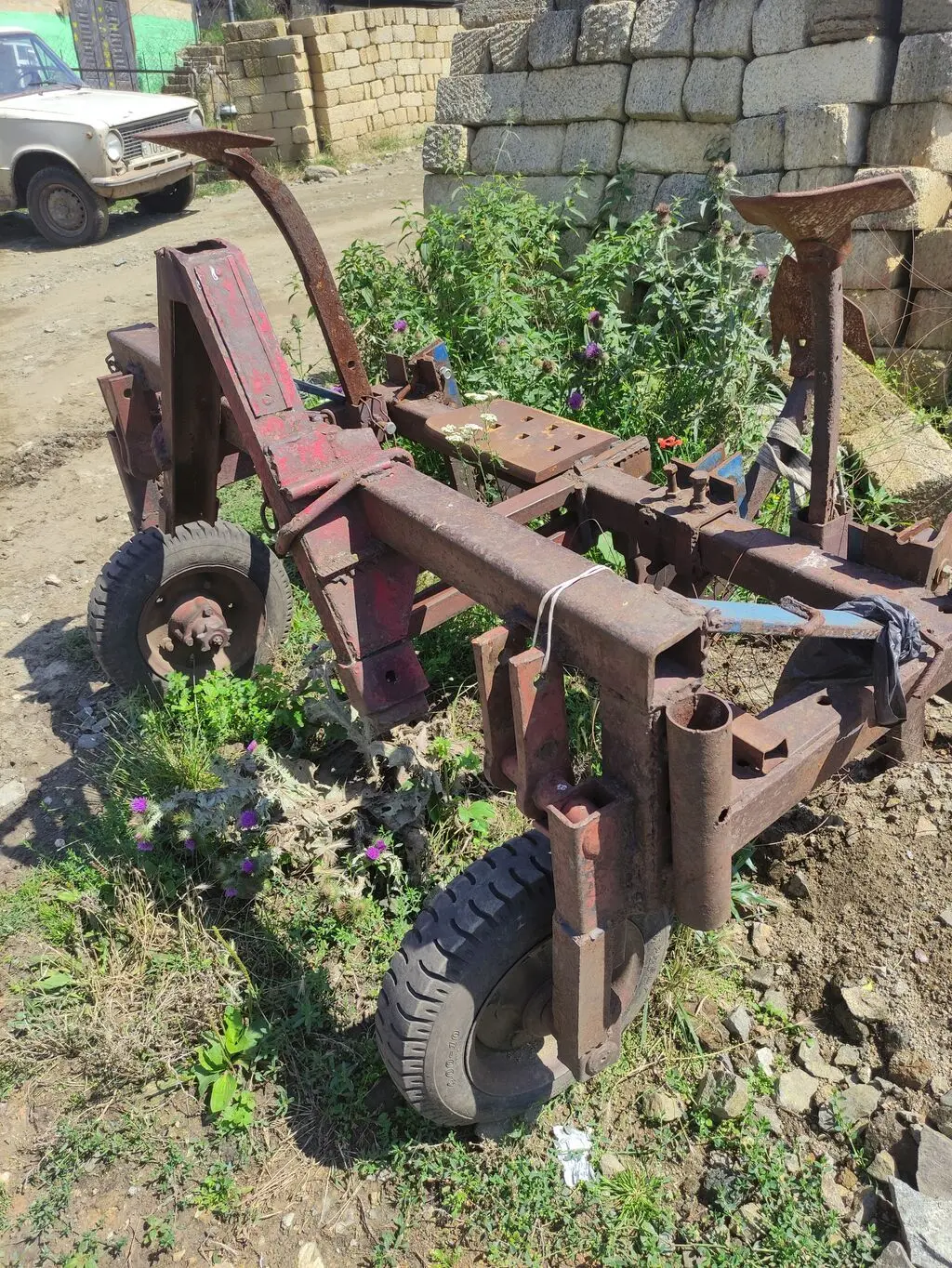 Traktor — K/T texnikası və ehtiyyat hissə, Gədəbəy