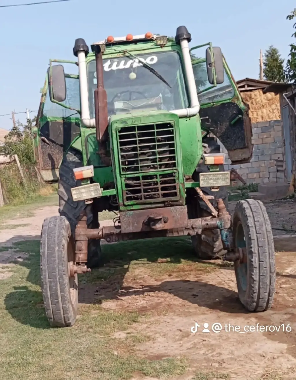 Traktor — K/T texnikası və ehtiyyat hissə, Saatlı