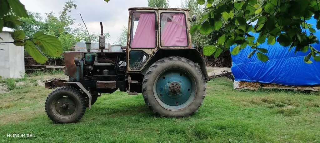 Traktor — K/T texnikası və ehtiyyat hissə, Bakı