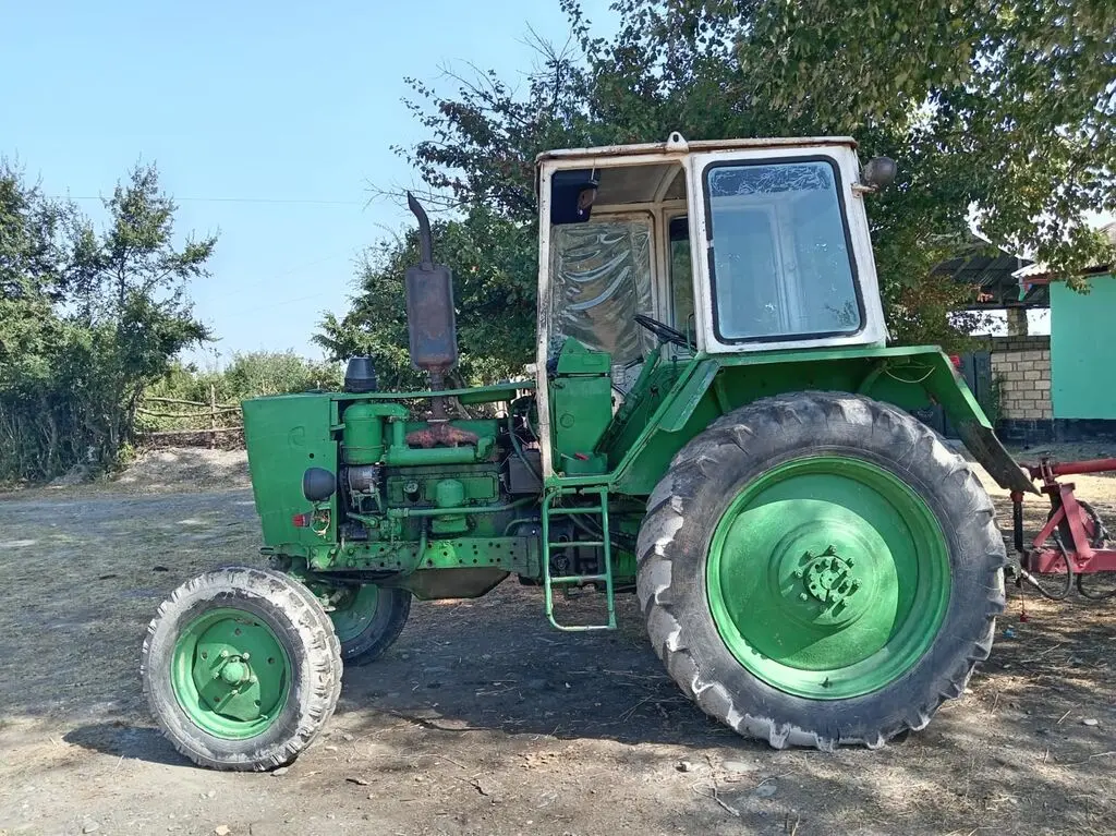 TRAKTOR — K/T texnikası və ehtiyyat hissə, Qəbələ