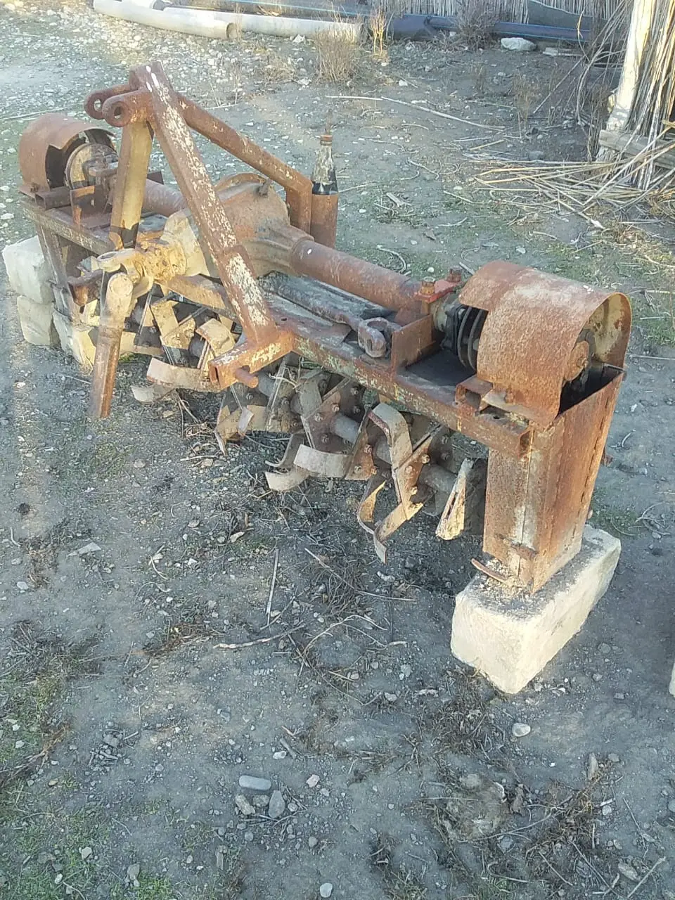Traktor — K/T texnikası və ehtiyyat hissə, Zərdab