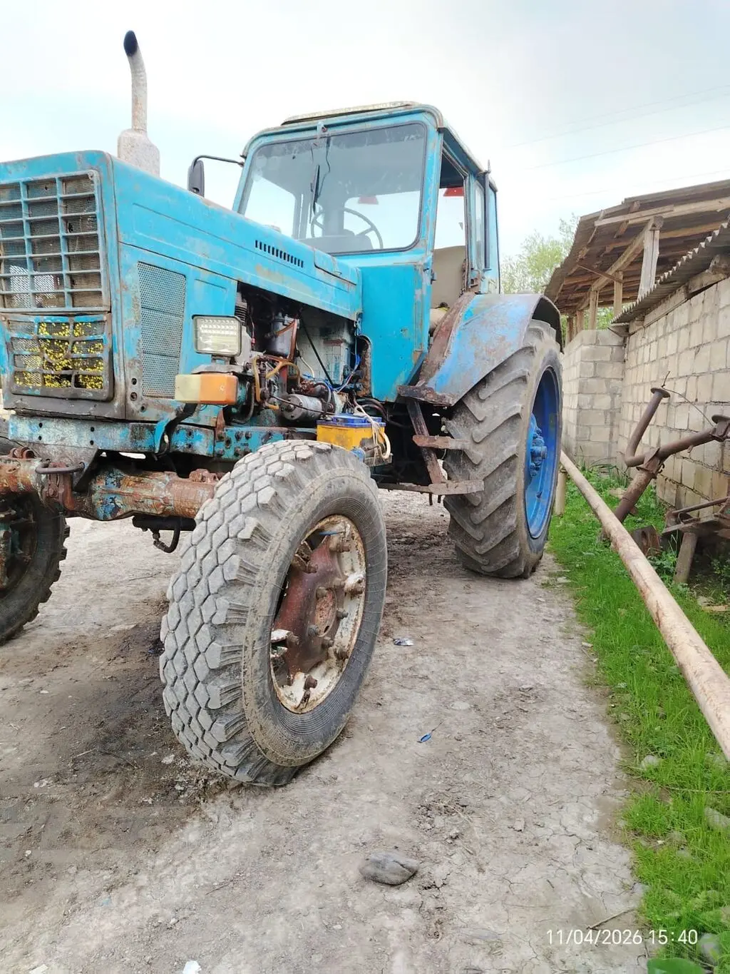 Traktor — K/T texnikası və ehtiyyat hissə, Saatlı