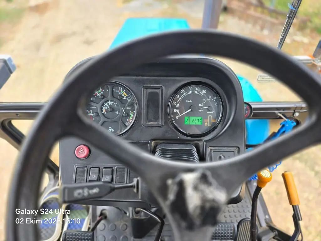 Traktor — K/T texnikası və ehtiyyat hissə, Samux