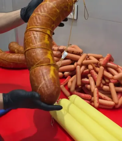 Kolbasa — Emal Olunmuş K/t Məhsulları, Bakı