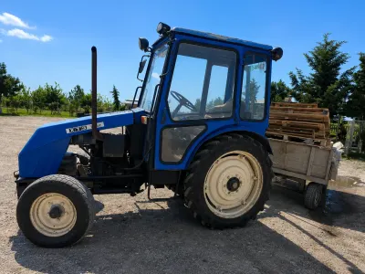Traktor — K/T texnikası və ehtiyyat hissə, Bakı — şəkil 3