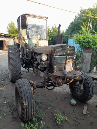 Traktor — K/T texnikası və ehtiyyat hissə, Bərdə