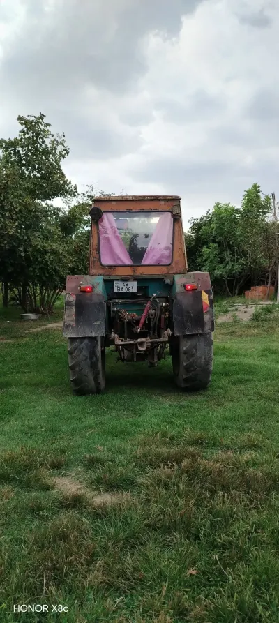 Traktor — K/T texnikası və ehtiyyat hissə, Bakı — şəkil 2